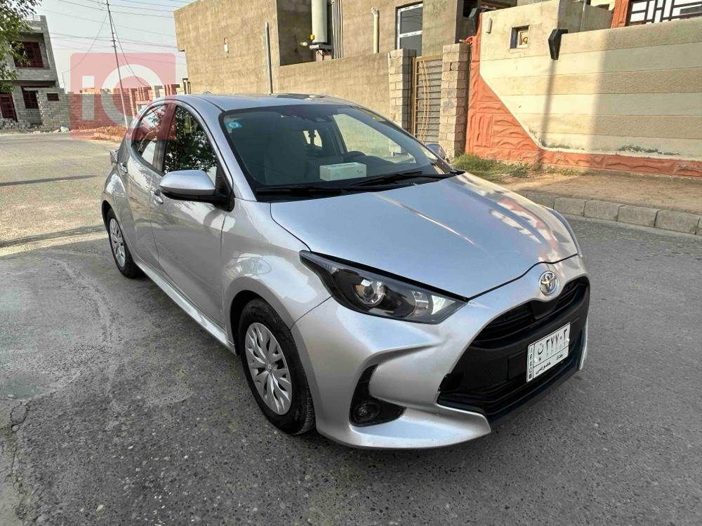 تۆیۆتا یارس